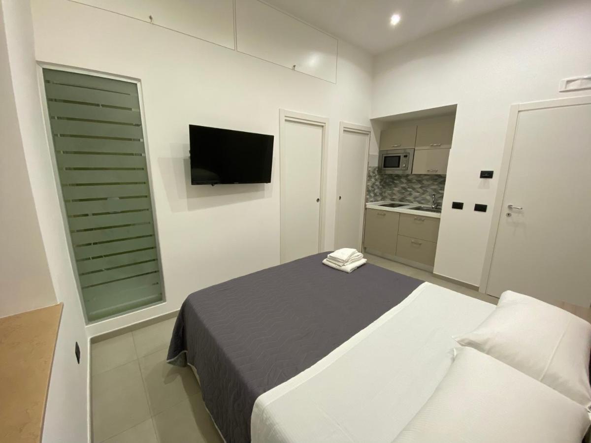Room25Mq Cercola Exterior foto