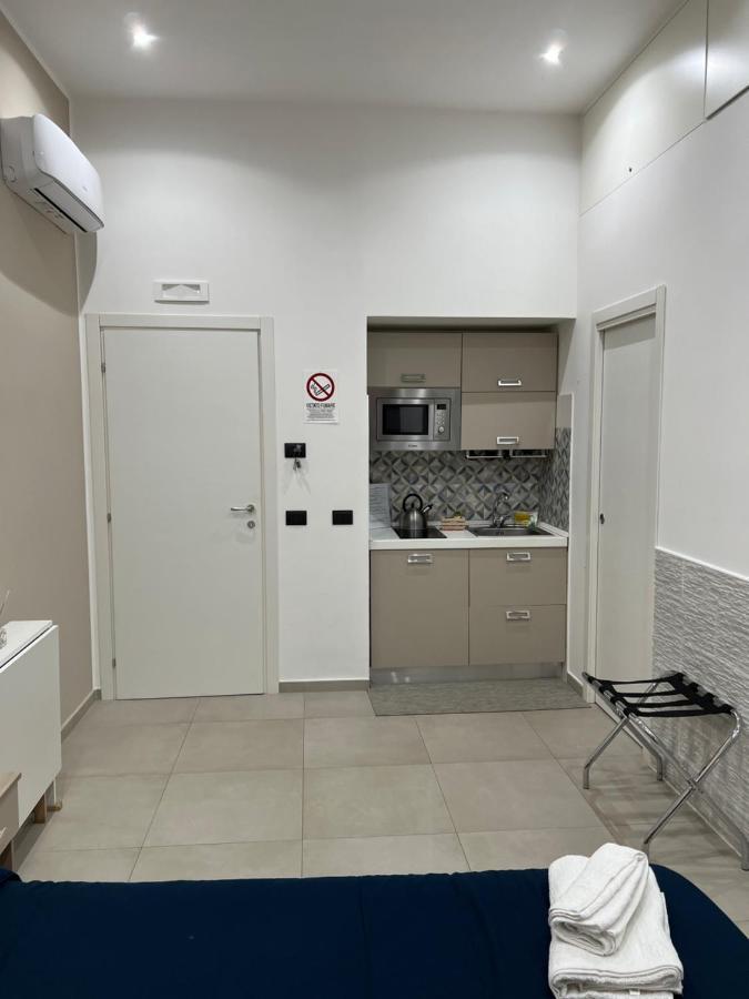 Room25Mq Cercola Exterior foto